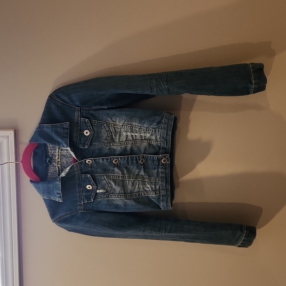 Dollhouse Other - Dollhouse girls denim jacket sz XS